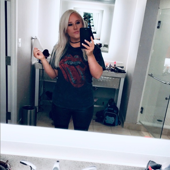 Meet your Posher, Kate - Picture 1 of 8